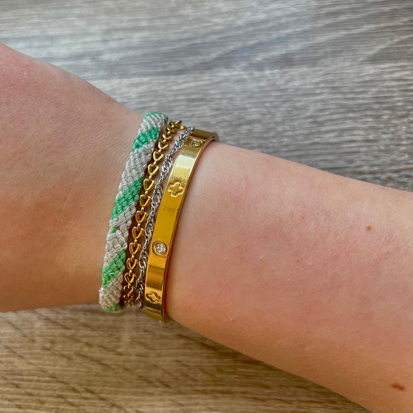 Saar bangle
