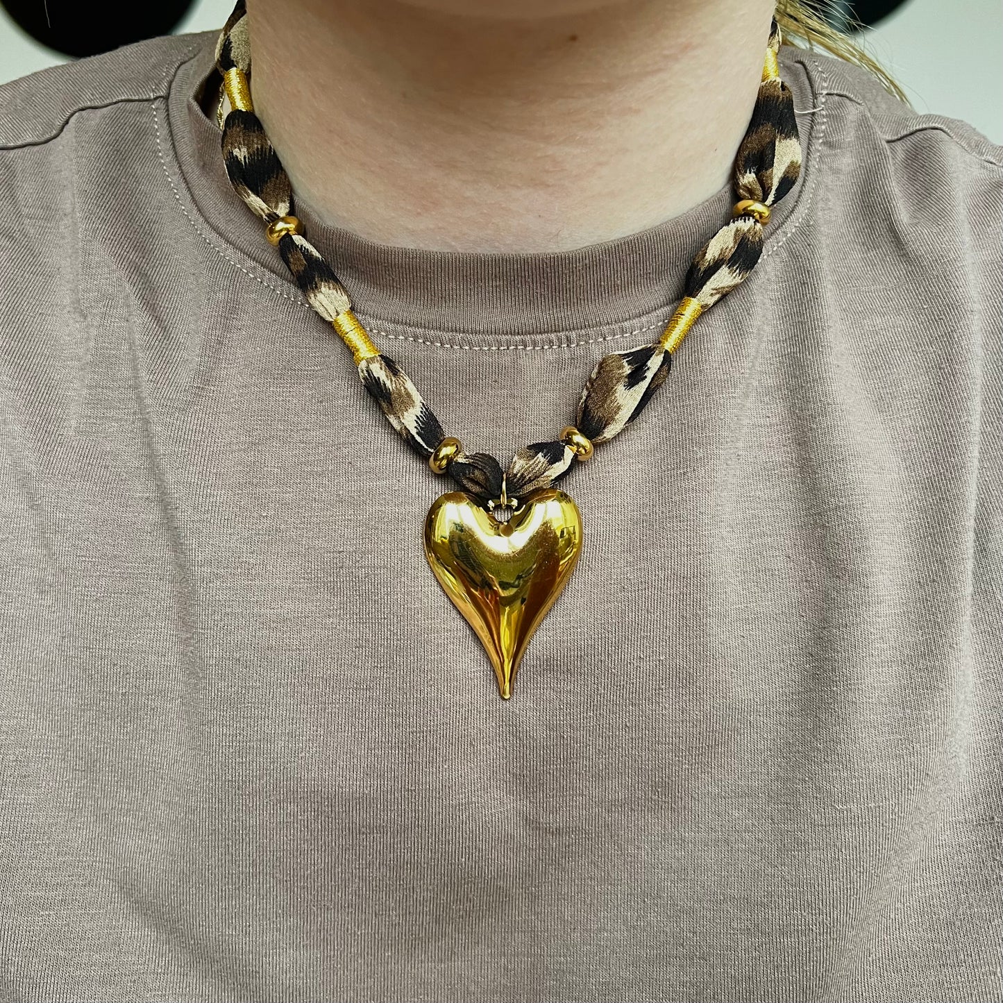 Heleen chain