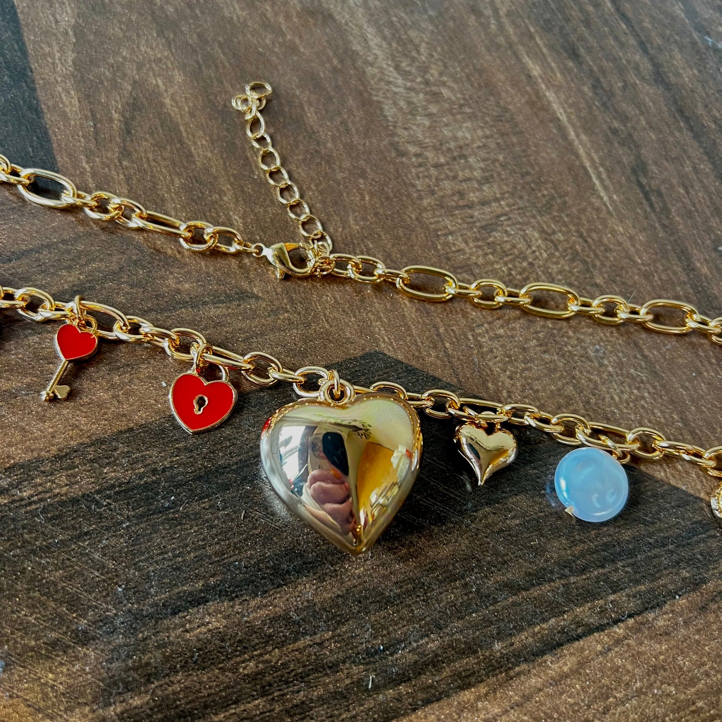 Amber chain