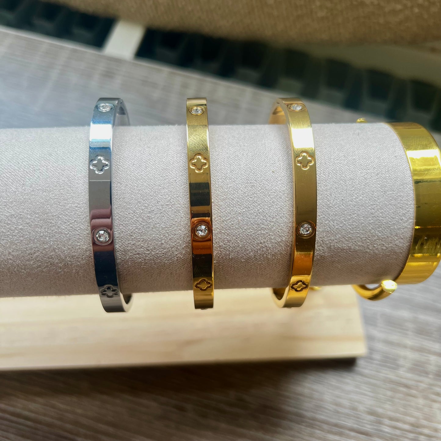 Saar bangle