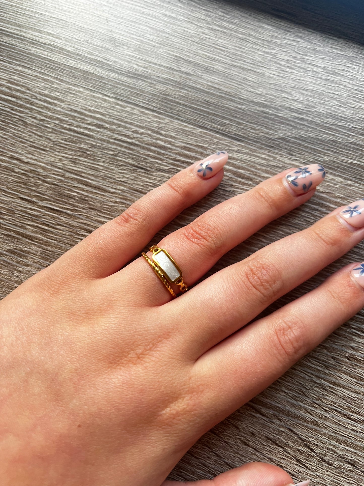 Feline ring