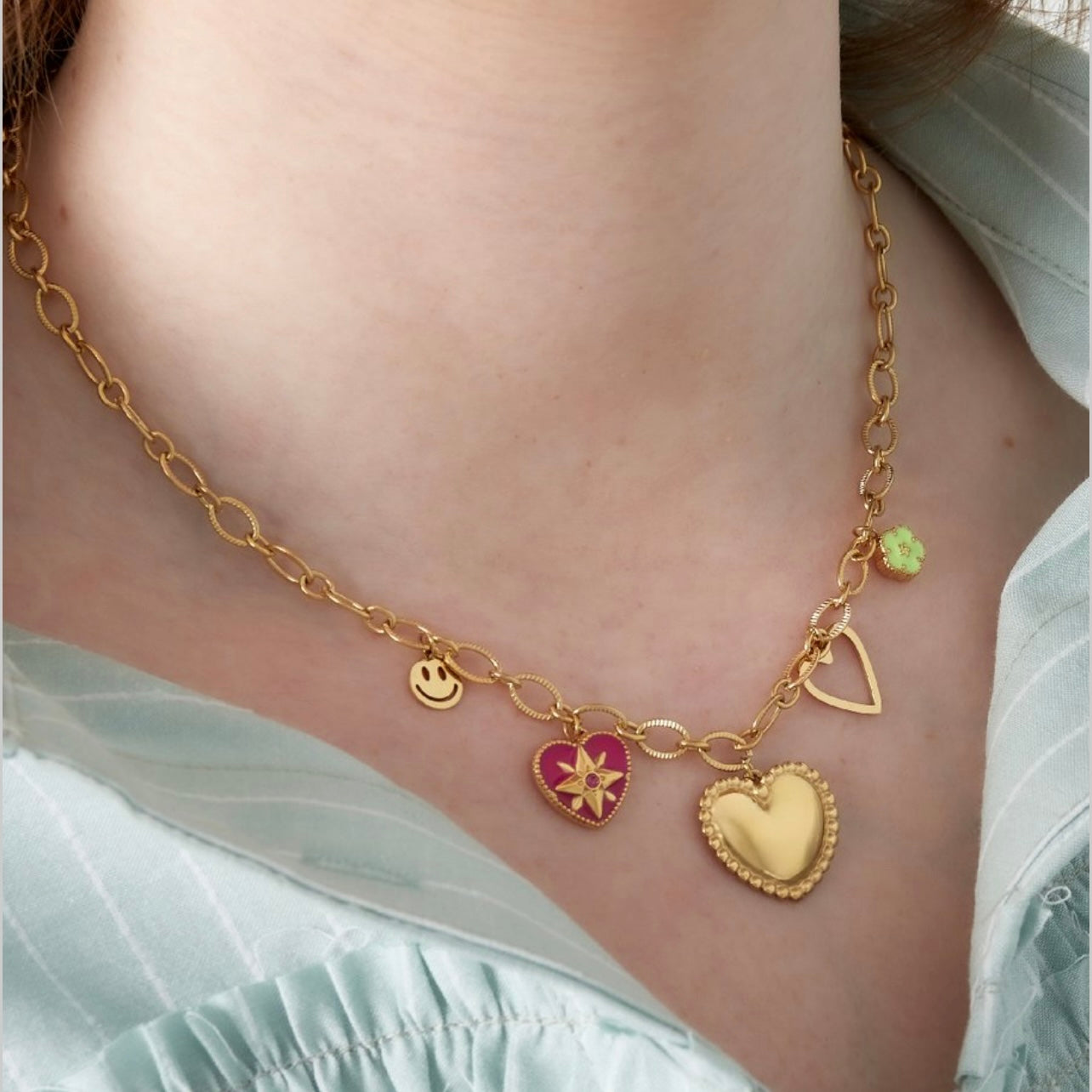 Djamila chain